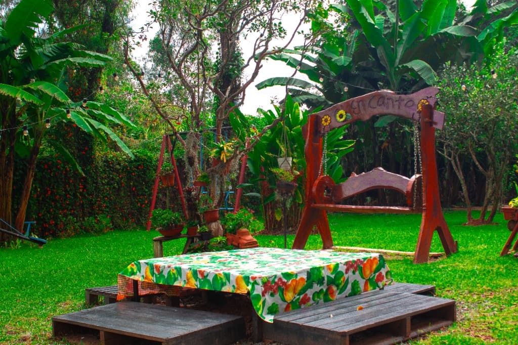 Zona verde con columpio - Finca Encanto